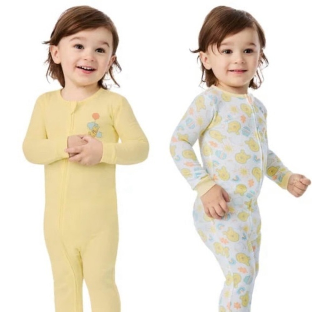 2 Pack Disney Winnie The Poo Yellow and White Baby Footies 12 months